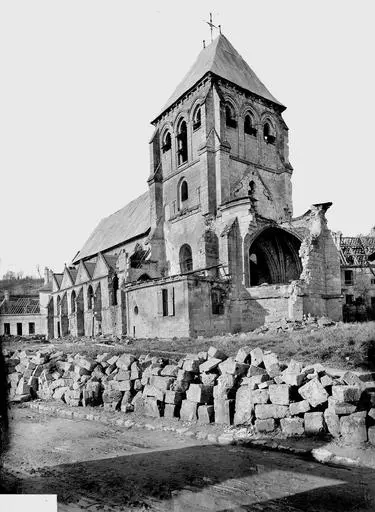 Foto di Chiesa - POP Plateforme Ouverte du Patrimoine / Base Mérimée - © Ministère de la Culture (France), Médiathèque du patrimoine et de la photographie, diffusion RMN-GP