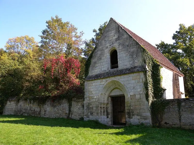 Foto di Cappella di Sainte-Corneille, nella foresta di Compiègne - JM BACCIOCHINI - © Creative Commons (https://creativecommons.org/licenses/by-sa/4.0/deed.fr)