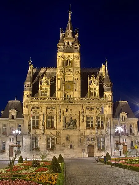 Foto von Rathaus - Jean Lemoine - © Creative Commons (https://creativecommons.org/licenses/by-sa/4.0/deed.fr)