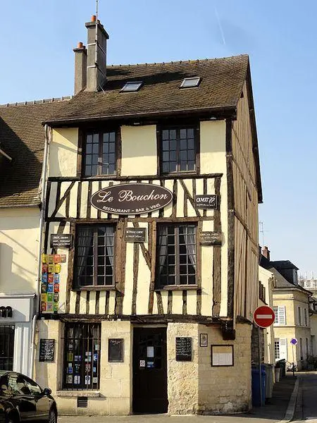 Foto di Pan de Bois House - P.poschadel - © Creative Commons (https://creativecommons.org/licenses/by-sa/4.0/deed.fr)