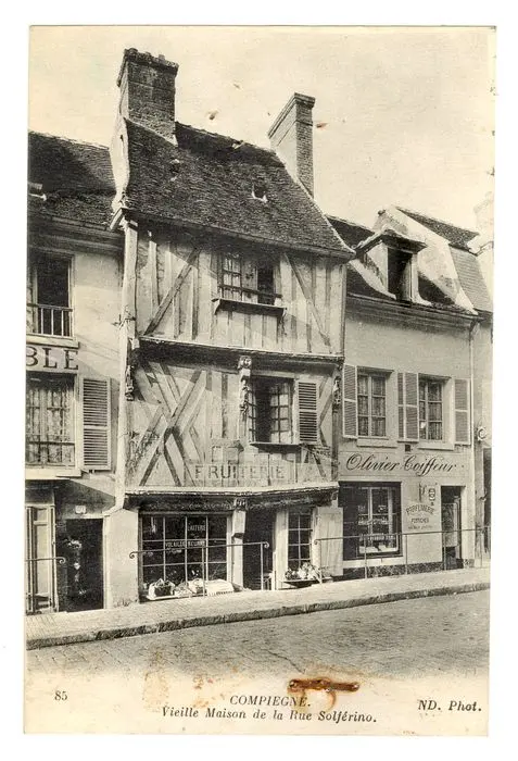 Foto di Casa - POP Plateforme Ouverte du Patrimoine / Base Mérimée - © Ministère de la Culture (France), Médiathèque du patrimoine et de la photographie, Tous droits réservés 