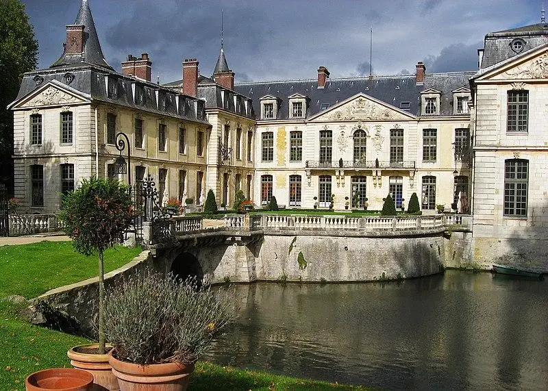 Foto von Domaine de Jean-Jacques-Rousseau - PhotoBobil - © Creative Commons (https://creativecommons.org/licenses/by-sa/4.0/deed.fr)
