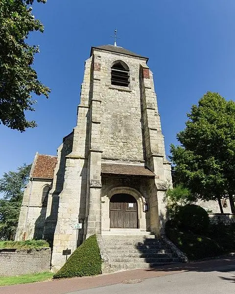 Foto di Chiesa e discarica che lo circonda - dhenry_fr - © Creative Commons (https://creativecommons.org/licenses/by-sa/4.0/deed.fr)