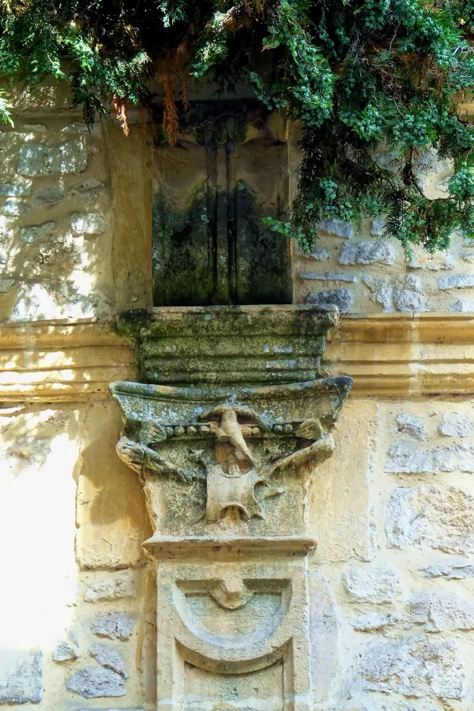 Foto di Hotel a Rasse - Sous licence Creative Commons (https://creativecommons.org/licenses/by-sa/4.0/deed.fr) - Par P.poschadel - © Creative Commons (https://creativecommons.org/licenses/by-sa/4.0/deed.fr)