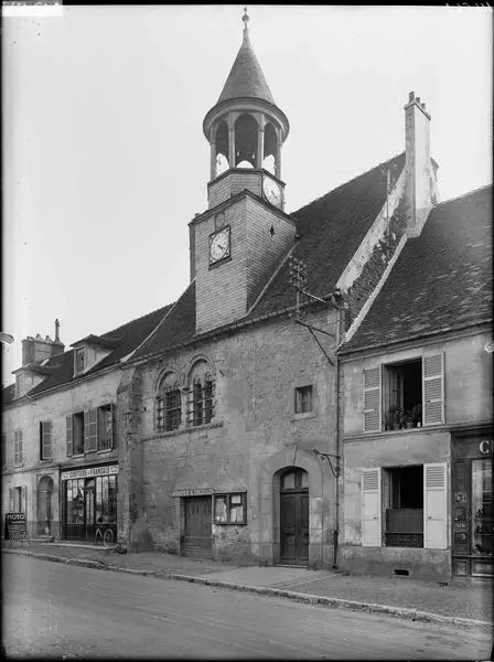 Foto di Old Town Hall - POP Plateforme Ouverte du Patrimoine / Base Mérimée - © Ministère de la Culture (France), Médiathèque du patrimoine et de la photographie, diffusion RMN-GP