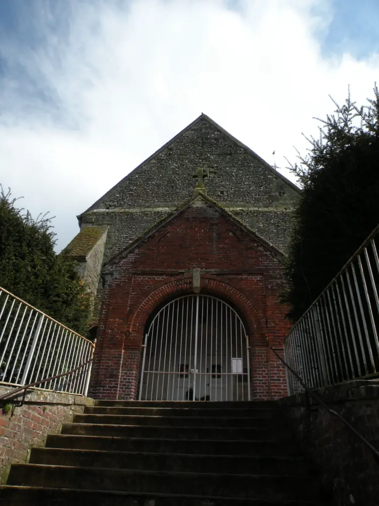 Foto di Chiesa - Sous licence Creative Commons (https://creativecommons.org/licenses/by-sa/4.0/deed.fr) - Par Chatsam - © Creative Commons (https://creativecommons.org/licenses/by-sa/4.0/deed.fr)