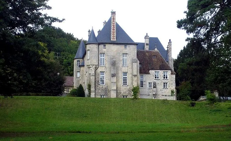 Foto di Castello - Markus3 (Marc ROUSSEL) - © Creative Commons (https://creativecommons.org/licenses/by-sa/4.0/deed.fr)