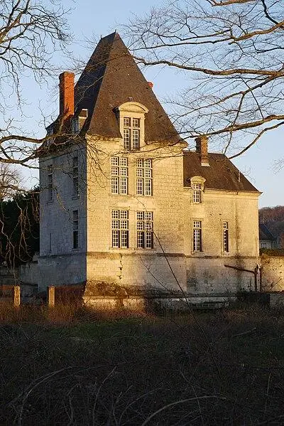 Foto von Old Coeuvres Castle - Pascal3012 - © Creative Commons (https://creativecommons.org/licenses/by-sa/4.0/deed.fr)