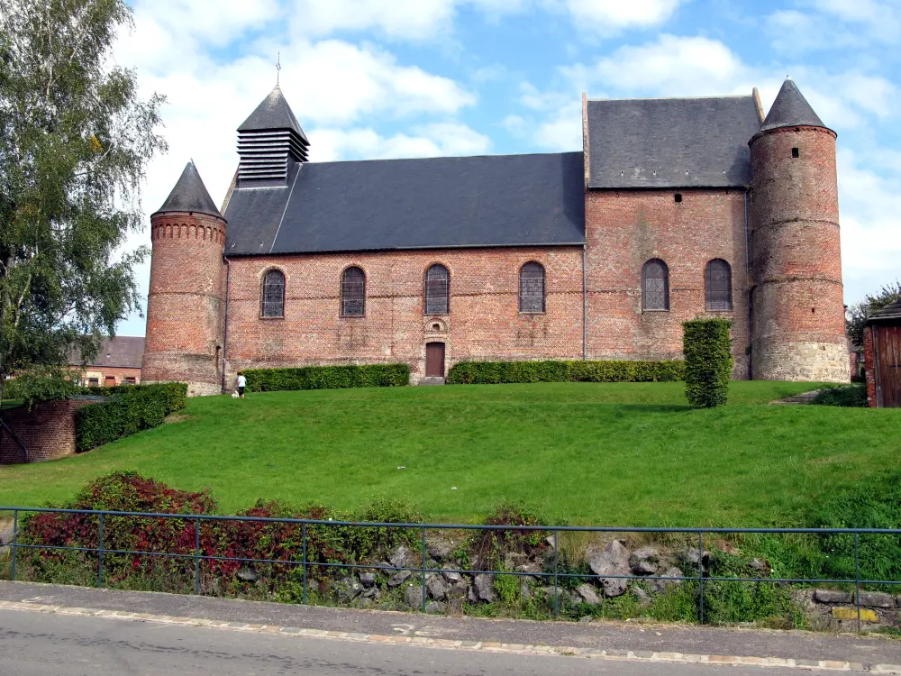 Foto von Kirche - Sous licence Creative Commons (https://creativecommons.org/licenses/by-sa/4.0/deed.fr) - Par Markus3~commonswiki - © Creative Commons (https://creativecommons.org/licenses/by-sa/4.0/deed.fr)