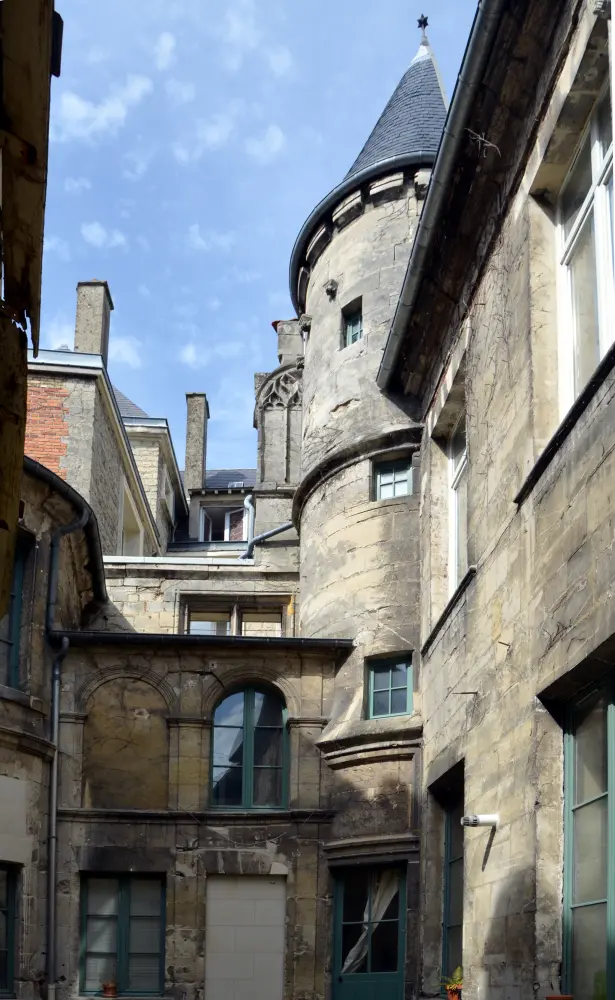 Foto von Heim - Sous licence Creative Commons (https://creativecommons.org/licenses/by-sa/4.0/deed.fr) - Par Pline - © Creative Commons (https://creativecommons.org/licenses/by-sa/4.0/deed.fr)