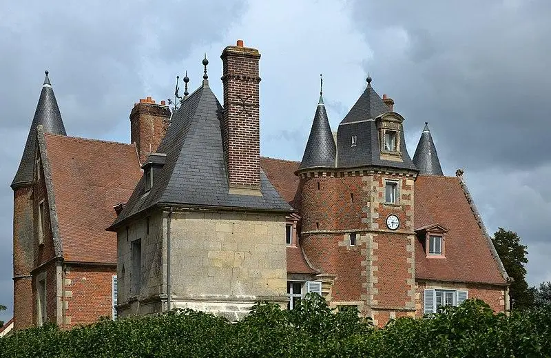 Foto von Schloss - Pline - © Creative Commons (https://creativecommons.org/licenses/by-sa/4.0/deed.fr)