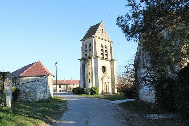 Foto von Spiele Kirche - René Hourdry - © Creative Commons (https://creativecommons.org/licenses/by-sa/4.0/deed.fr)