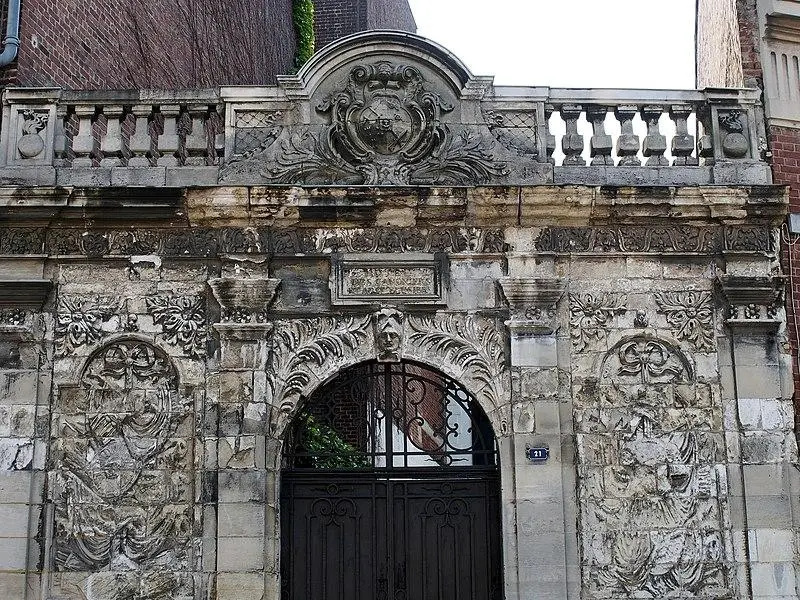 Foto von Tür namens Gunners - Phinou - © Creative Commons (https://creativecommons.org/licenses/by-sa/4.0/deed.fr)