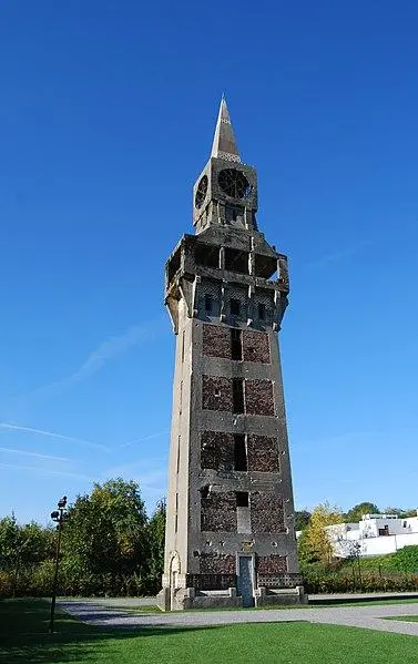 Foto von Florentiner Turm - Igmar911 - © Creative Commons (https://creativecommons.org/licenses/by-sa/4.0/deed.fr)