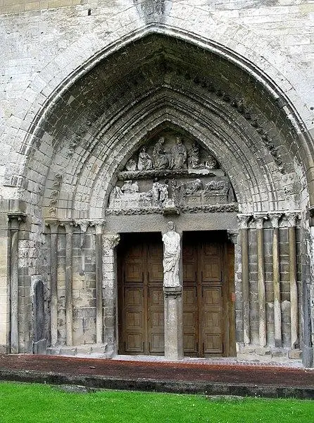 Foto di Chiesa - Markus3 (Marc ROUSSEL) - © Creative Commons (https://creativecommons.org/licenses/by-sa/4.0/deed.fr)