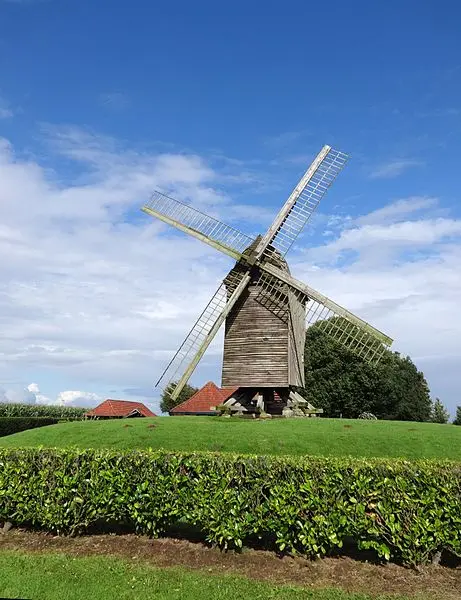 Picture of Windmill - Peyot - © Creative Commons (https://creativecommons.org/licenses/by-sa/4.0/deed.fr)