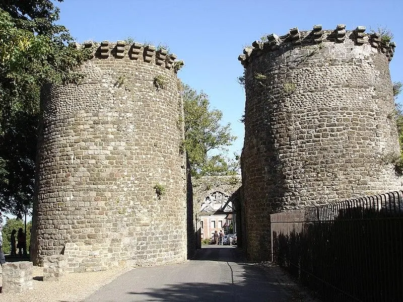 Foto de Ruinas de la porte Guillaume - Zsco - © Creative Commons (https://creativecommons.org/licenses/by-sa/4.0/deed.fr)