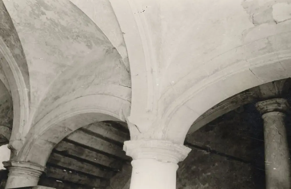 Foto di Castello (vecchio) - POP Plateforme Ouverte du Patrimoine / Base Mérimée - © Ministère de la Culture (France), Médiathèque du patrimoine et de la photographie, Tous droits réservés 