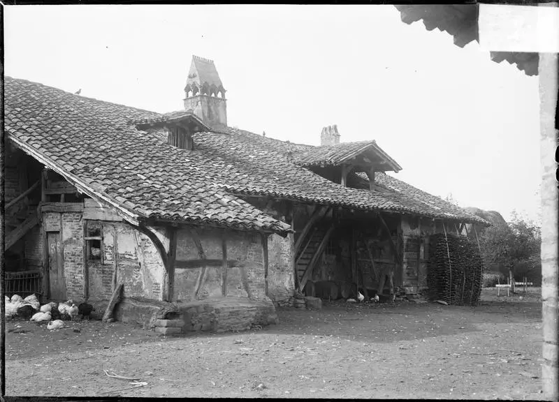 Foto di Mount Farm - POP Plateforme Ouverte du Patrimoine / Base Mérimée - © Ministère de la Culture (France), Médiathèque du patrimoine et de la photographie, diffusion GrandPalaisRmn Photo