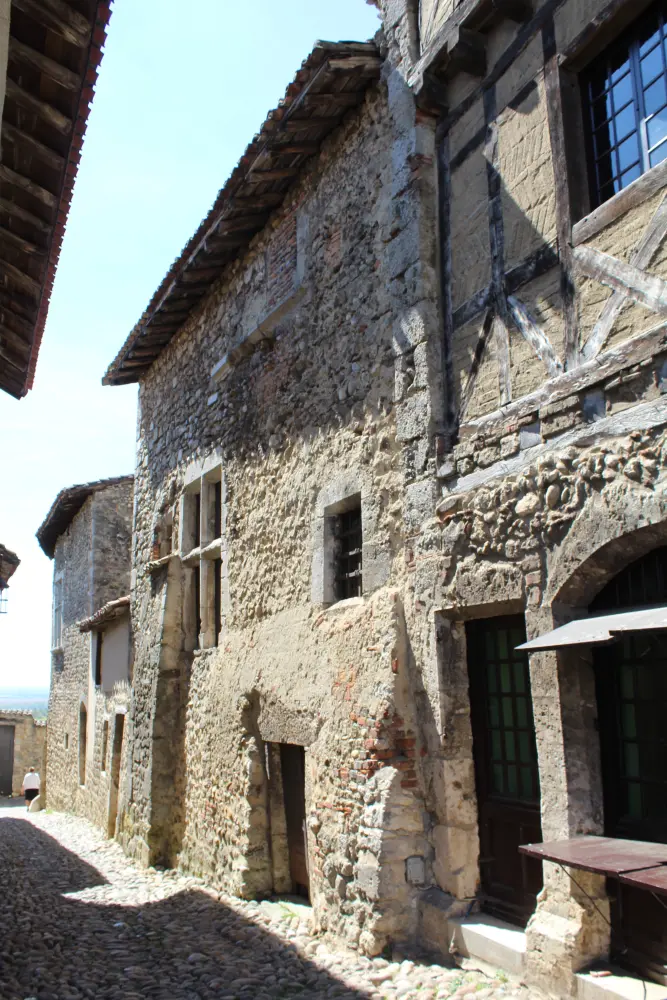 Foto de Edificio - Sous licence Creative Commons (https://creativecommons.org/licenses/by-sa/4.0/deed.fr) - Par Chabe01 - © Creative Commons (https://creativecommons.org/licenses/by-sa/4.0/deed.fr)