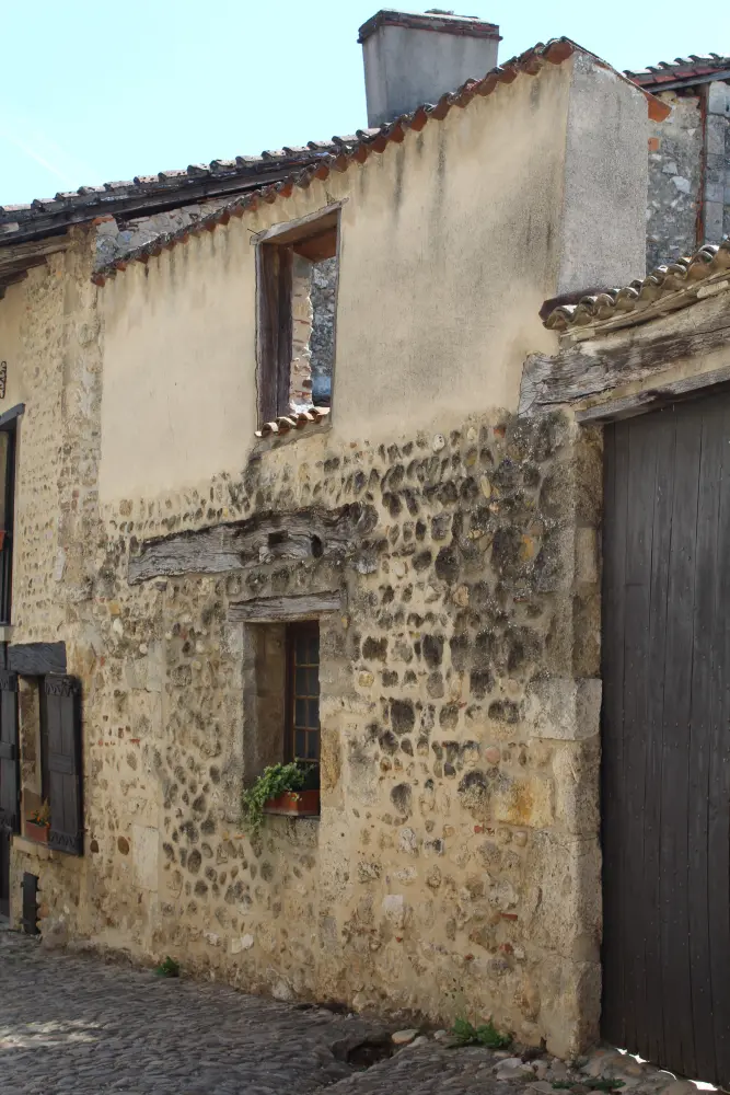 Foto von Guedon House (alt) - Sous licence Creative Commons (https://creativecommons.org/licenses/by-sa/4.0/deed.fr) - Par Chabe01 - © Creative Commons (https://creativecommons.org/licenses/by-sa/4.0/deed.fr)