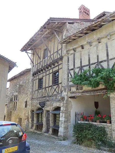 Foto von Tacani House - BUFO88 - © Creative Commons (https://creativecommons.org/licenses/by-sa/4.0/deed.fr)