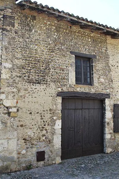 Foto von Nicolas Home -in -Haus -Rampart - Chabe01 - © Creative Commons (https://creativecommons.org/licenses/by-sa/4.0/deed.fr)