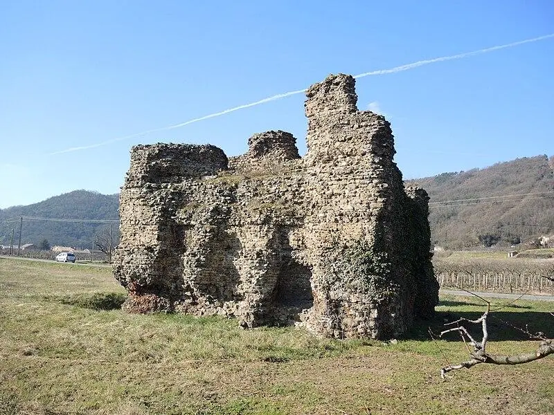 Foto von Römische Ruine, die Sarrazinière genannt - François Bassaget - © Creative Commons (https://creativecommons.org/licenses/by-sa/4.0/deed.fr)