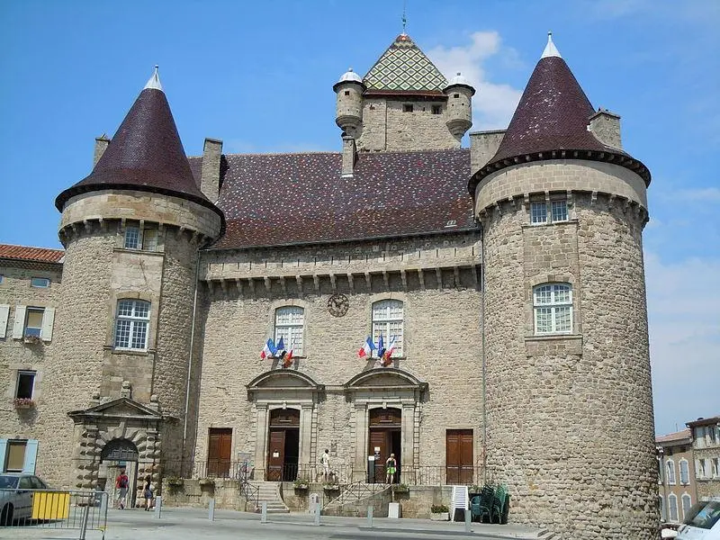 Foto von Château dit Château de Montlaur - Patrice78500 - © Creative Commons (https://creativecommons.org/licenses/by-sa/4.0/deed.fr)