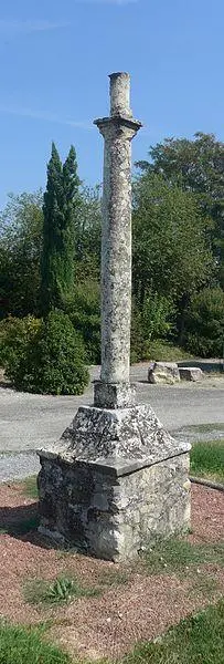 Foto von Roter Kreuz Kreuz Kreuz - Celeda - © Creative Commons (https://creativecommons.org/licenses/by-sa/4.0/deed.fr)