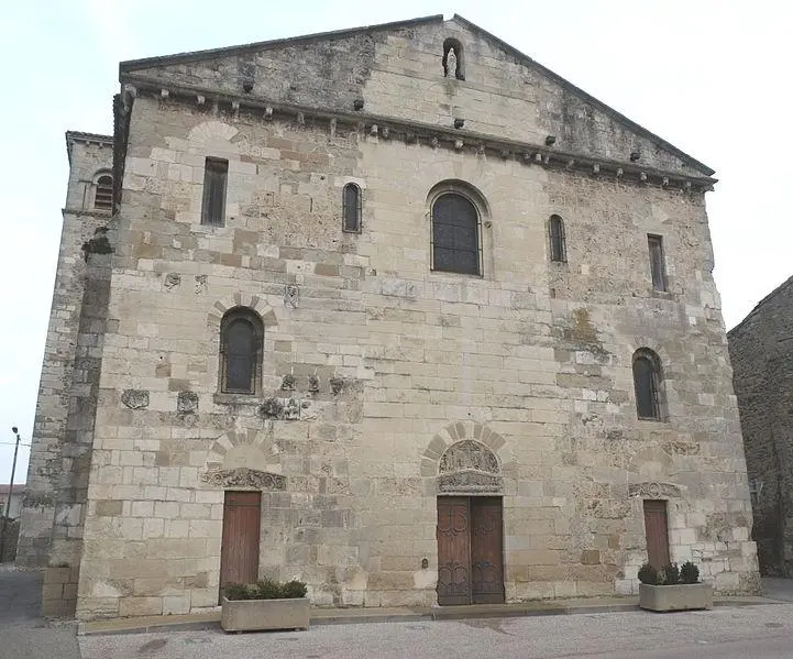 Foto von Saint-Pierre Kirche - Reinhardhauke - © Creative Commons (https://creativecommons.org/licenses/by-sa/4.0/deed.fr)