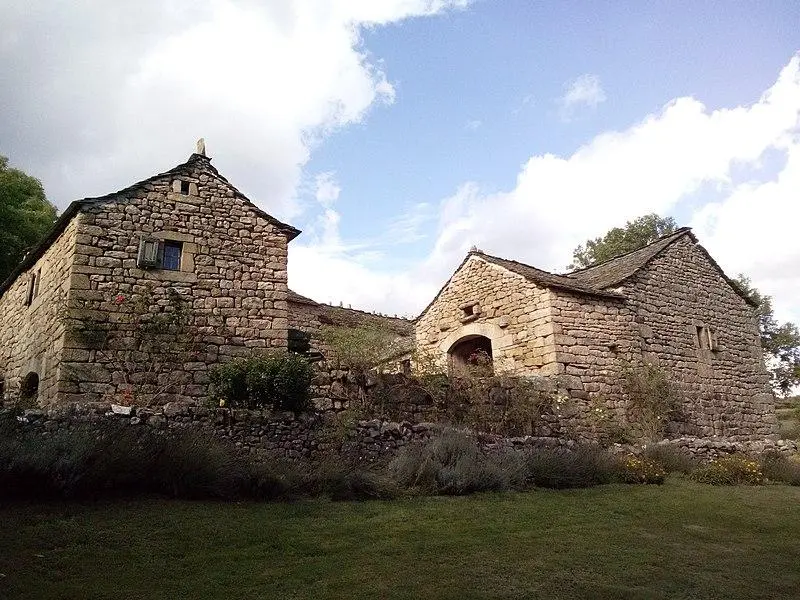 Foto von Farm namens Espinas - Kmyle - © Creative Commons (https://creativecommons.org/licenses/by-sa/4.0/deed.fr)