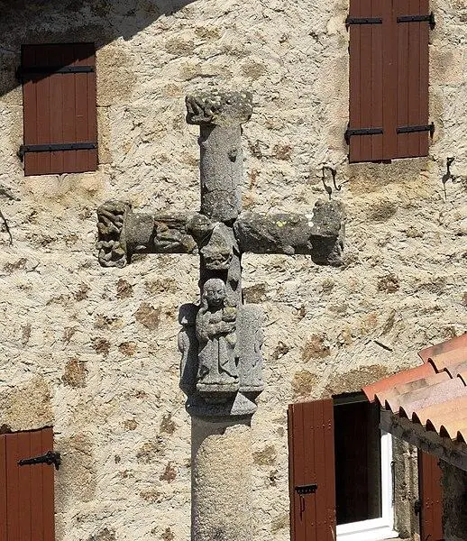 Foto von Kreuzen - François Bassaget - © Creative Commons (https://creativecommons.org/licenses/by-sa/4.0/deed.fr)
