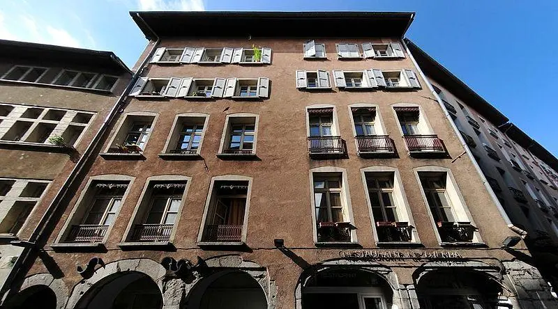 Foto von Gebäude - Edgar Bonet - © Creative Commons (https://creativecommons.org/licenses/by-sa/4.0/deed.fr)