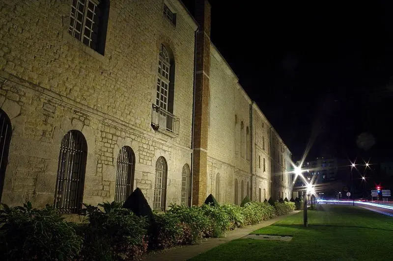 Foto von Hôtel-dieu (alt) - Yann Gavet - © Creative Commons (https://creativecommons.org/licenses/by-sa/4.0/deed.fr)