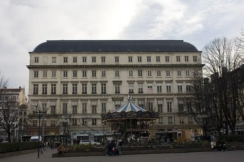Foto von Das Grand Circle -Gebäude - Daniel VILLAFRUELA. - © Creative Commons (https://creativecommons.org/licenses/by-sa/4.0/deed.fr)