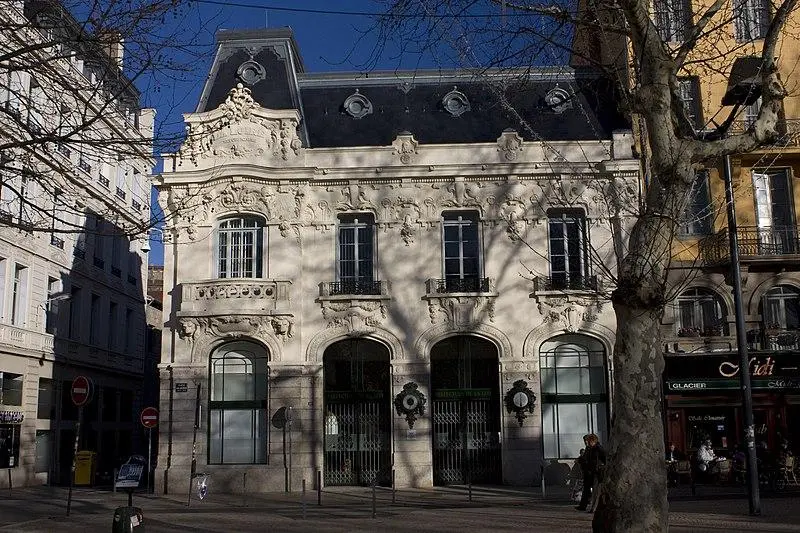 Foto von BUILDING La Loire Républicaine, derzeit Hauptsitz der Zeitung La Tribune-Le Progrès - Daniel Villafruela - © Creative Commons (https://creativecommons.org/licenses/by-sa/4.0/deed.fr)