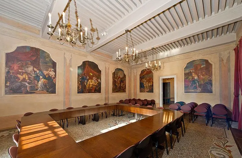 Foto de Casa en casa - Dominique Robert - © Creative Commons (https://creativecommons.org/licenses/by-sa/4.0/deed.fr)