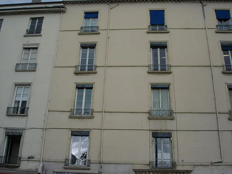 Foto di Edificio - Nouill - © Creative Commons (https://creativecommons.org/licenses/by-sa/4.0/deed.fr)