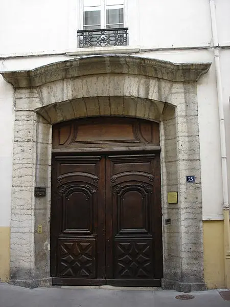 Foto de Edificio - Nouill - © Creative Commons (https://creativecommons.org/licenses/by-sa/4.0/deed.fr)