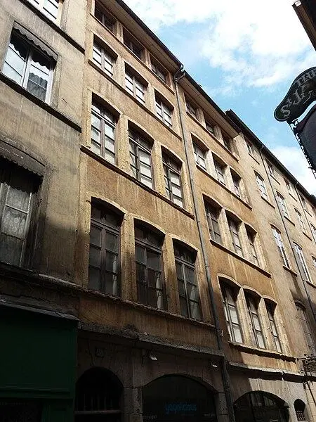 Foto de Hogar - Romainbehar - © Creative Commons (https://creativecommons.org/licenses/by-sa/4.0/deed.fr)