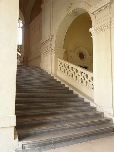Foto de Palacio de comercio - GO69 - © Creative Commons (https://creativecommons.org/licenses/by-sa/4.0/deed.fr)