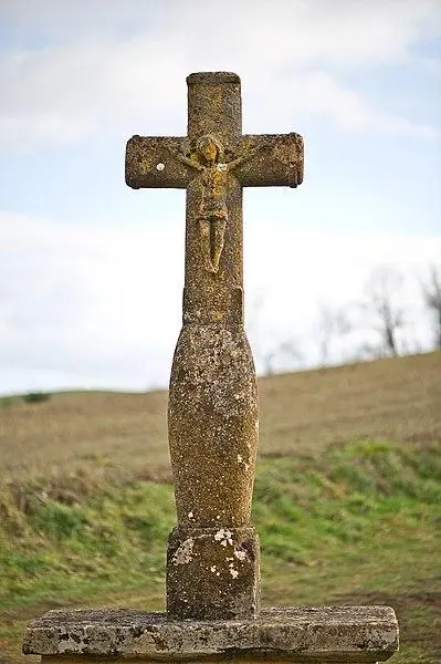 Foto von Kreuzkreuz - Dominique Robert - © Creative Commons (https://creativecommons.org/licenses/by-sa/4.0/deed.fr)