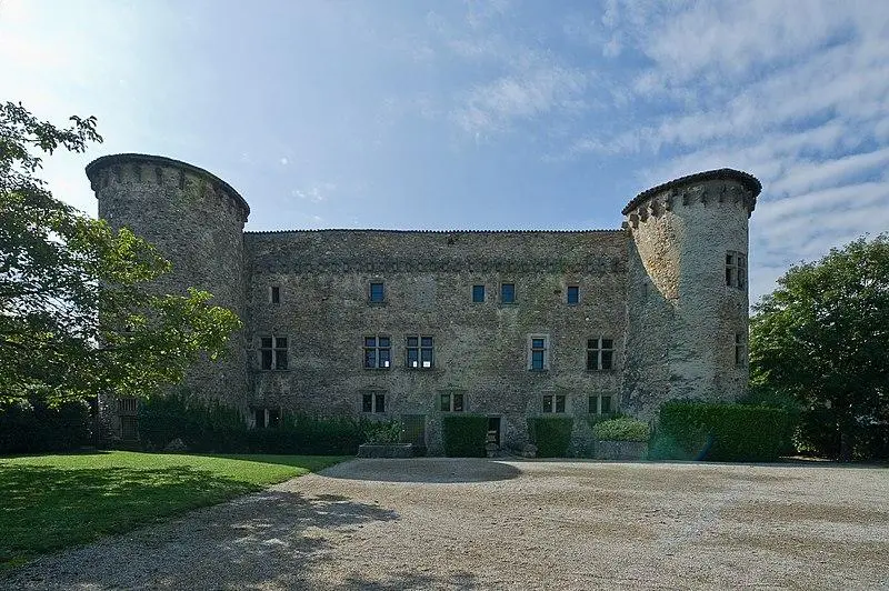 Picture of Priory - Dominique Robert - © Creative Commons (https://creativecommons.org/licenses/by-sa/4.0/deed.fr)