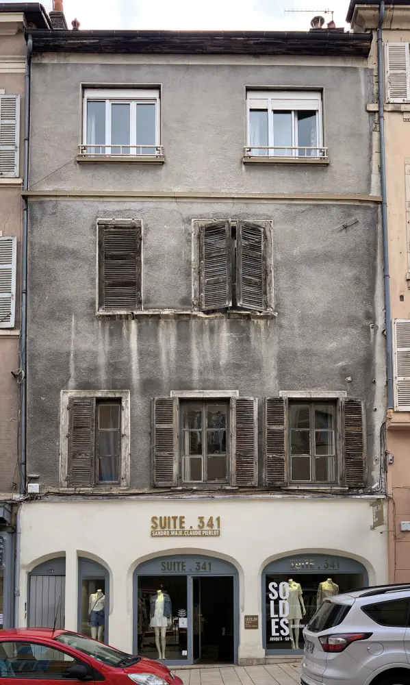 Foto de Edificio - Sous licence Creative Commons (https://creativecommons.org/licenses/by-sa/4.0/deed.fr) - Par Chabe01 - © Creative Commons (https://creativecommons.org/licenses/by-sa/4.0/deed.fr)