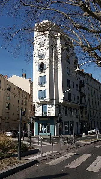 Foto von Gebäude - Romainbehar - © Creative Commons (https://creativecommons.org/licenses/by-sa/4.0/deed.fr)