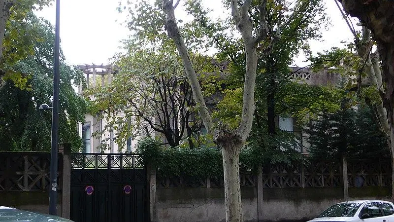 Foto de Villa llamada Villa Lafont - Alexmar983 - © Creative Commons (https://creativecommons.org/licenses/by-sa/4.0/deed.fr)