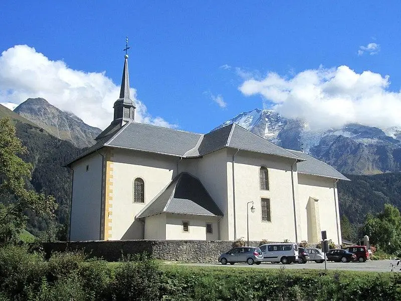 Foto von Saint-Nicolas-de-Veroce Church - TarichaRivularis - © Creative Commons (https://creativecommons.org/licenses/by-sa/4.0/deed.fr)