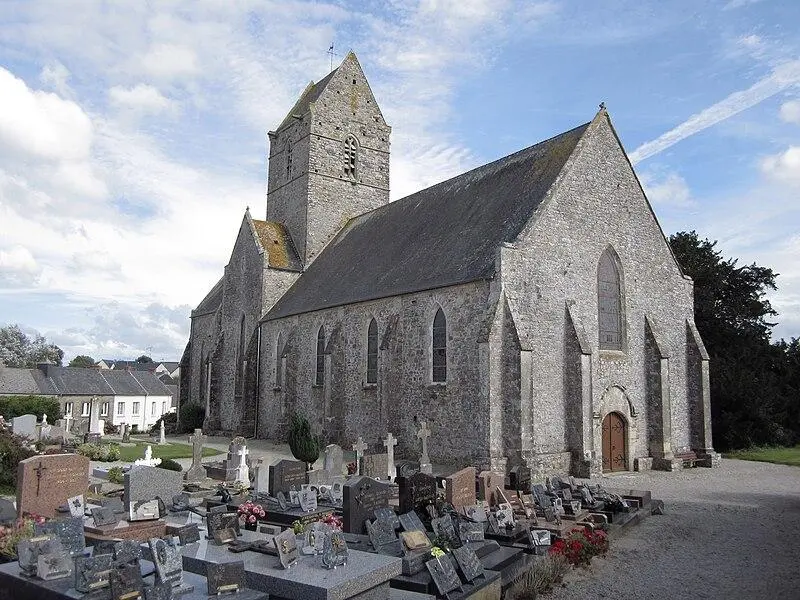 Foto von Heiliger Kirche - Xfigpower - © Creative Commons (https://creativecommons.org/licenses/by-sa/4.0/deed.fr)