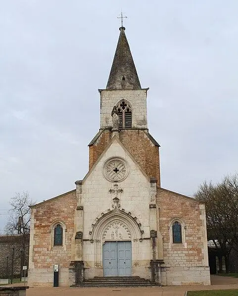 Photo de Ancienne église Saint-Clément - Chabe01 - © Creative Commons (https://creativecommons.org/licenses/by-sa/4.0/deed.fr)